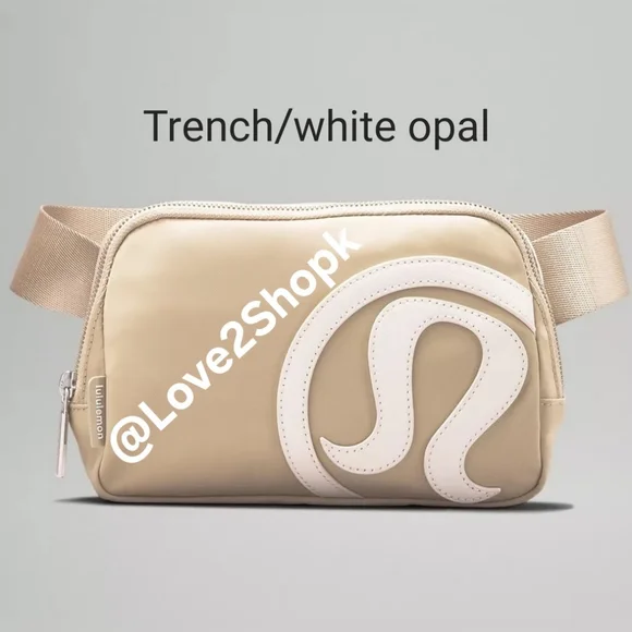 SOLD ON ANOTHER SITE- NWOT Lululemon belt bag trench/white opal - Picture 4 of 5